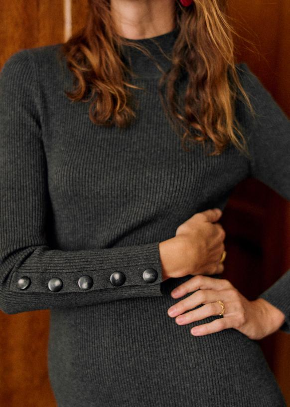 Robe Hillary