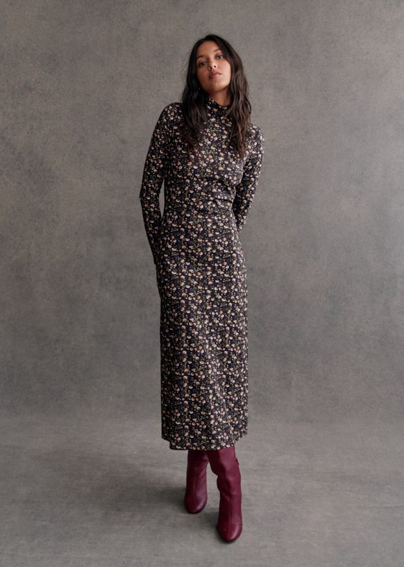 Robe Felicia