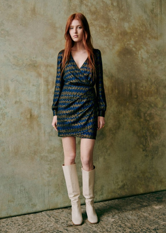 Robe Catalya