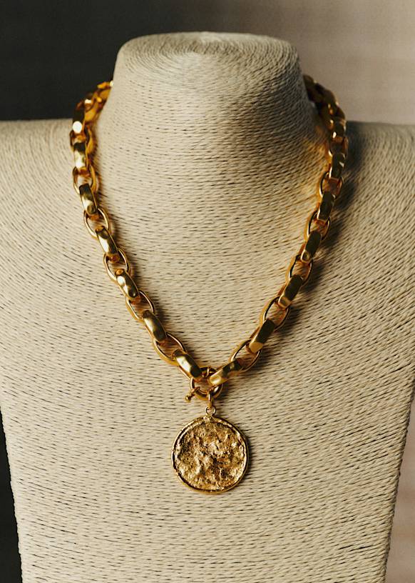 Collier Joseph