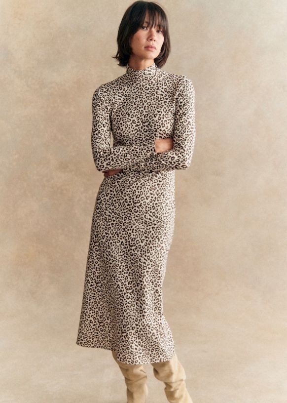 Robe Felicia