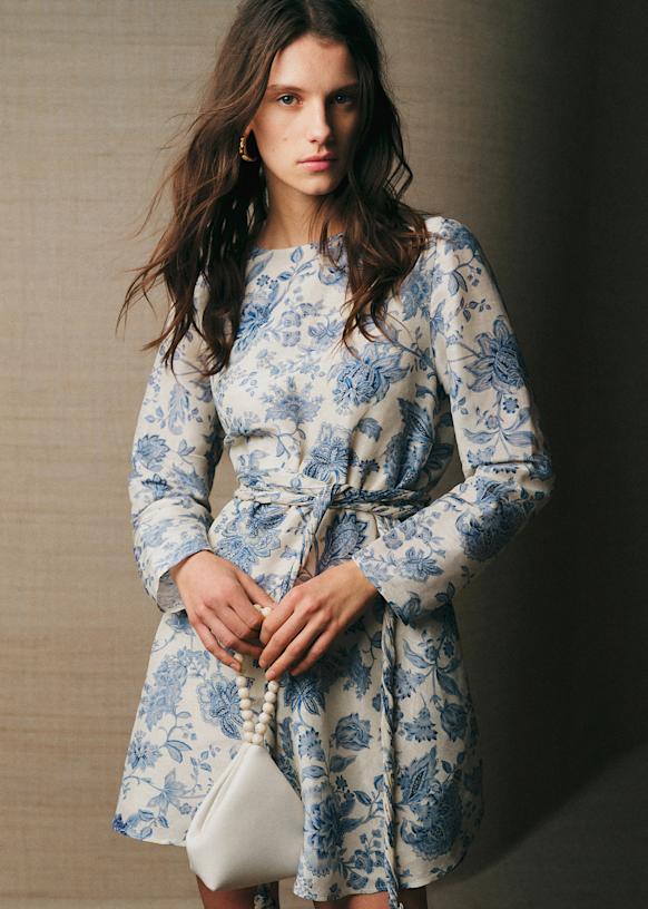 Robe EZZRA